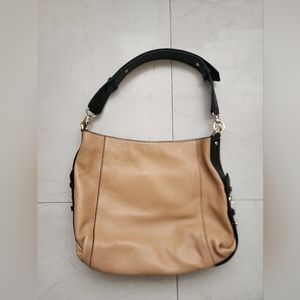 Henri Bendel hand bag - Excellent condition